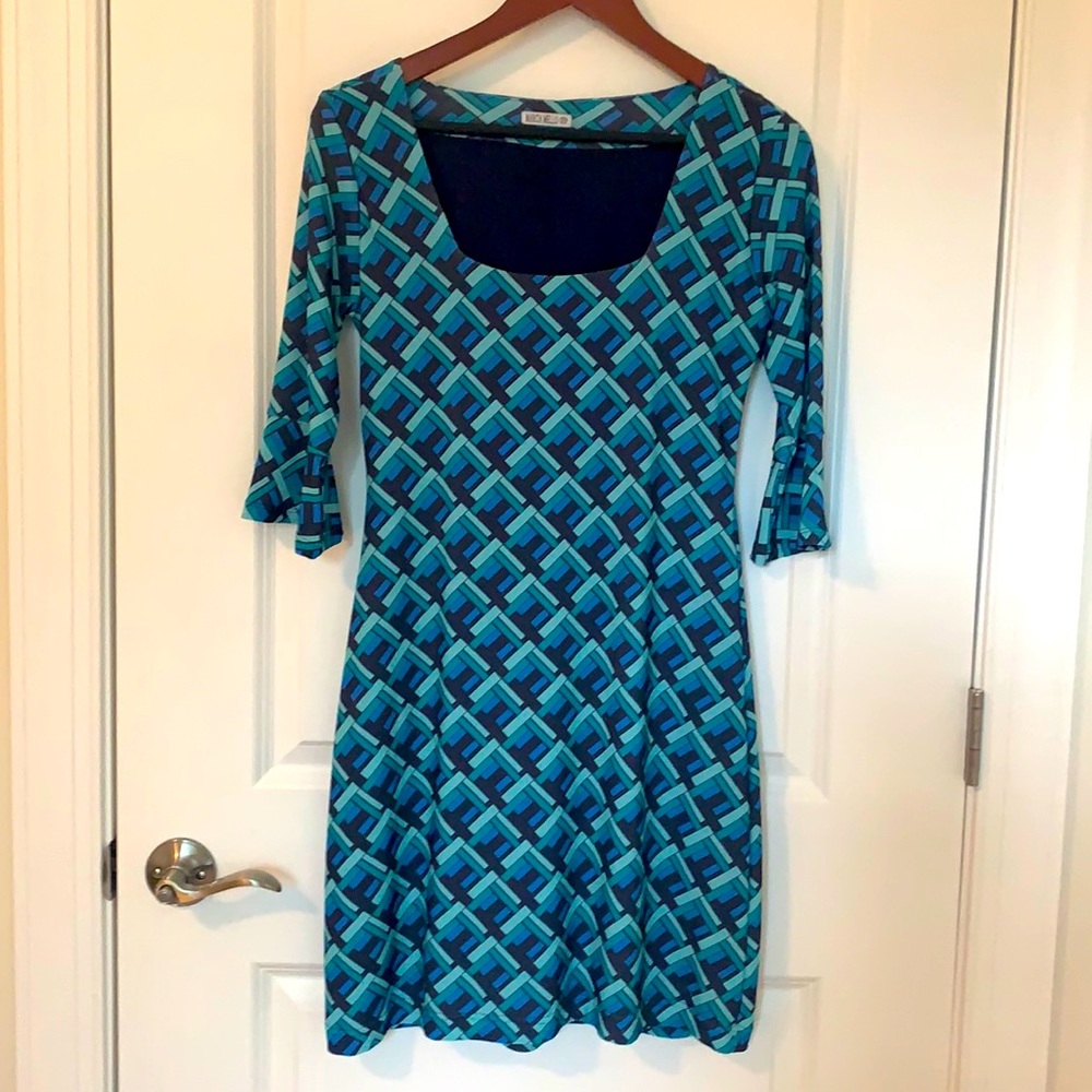 Geometric straight dress